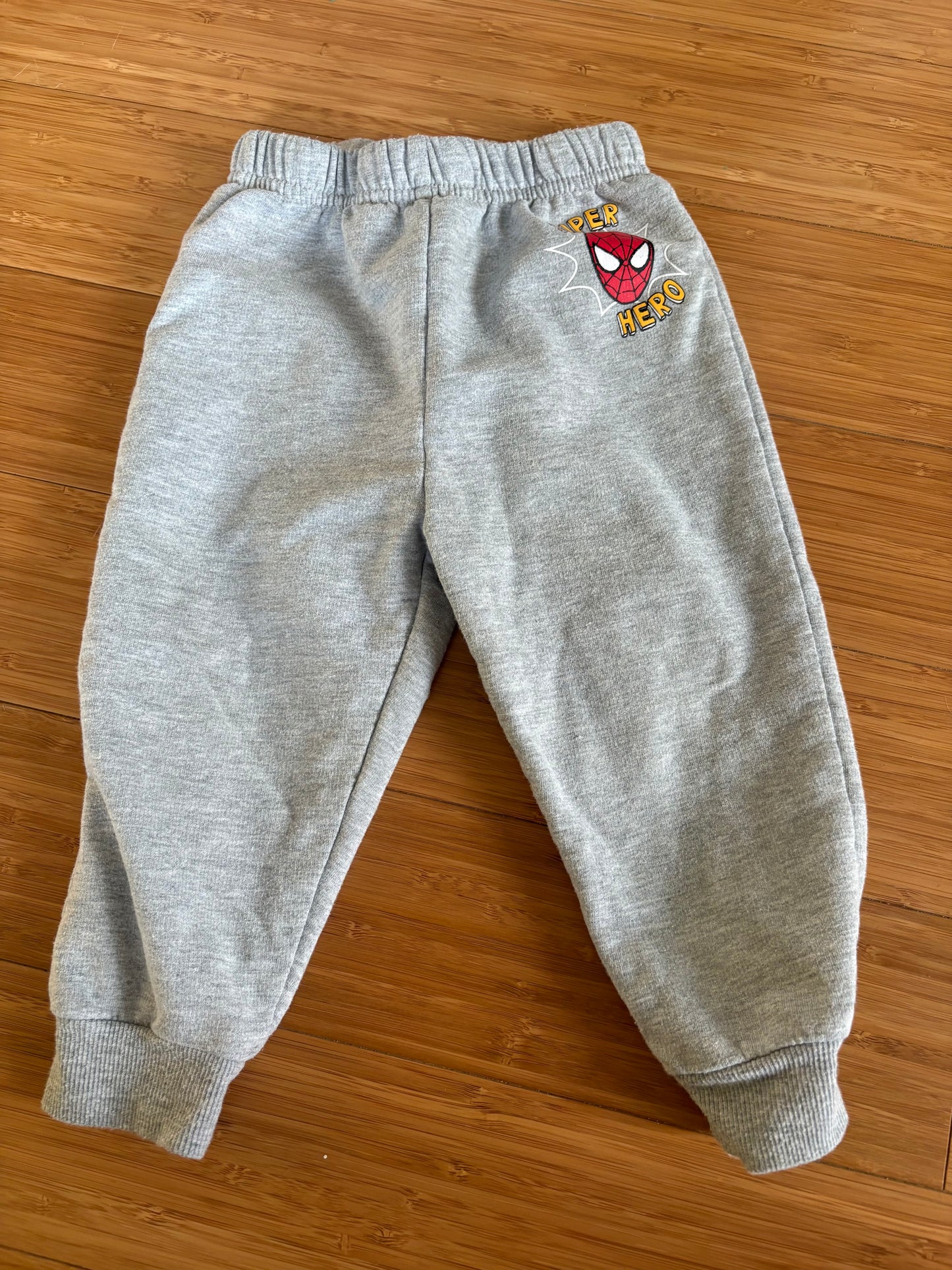 Pantalon Marvel 18 mois (cmb)