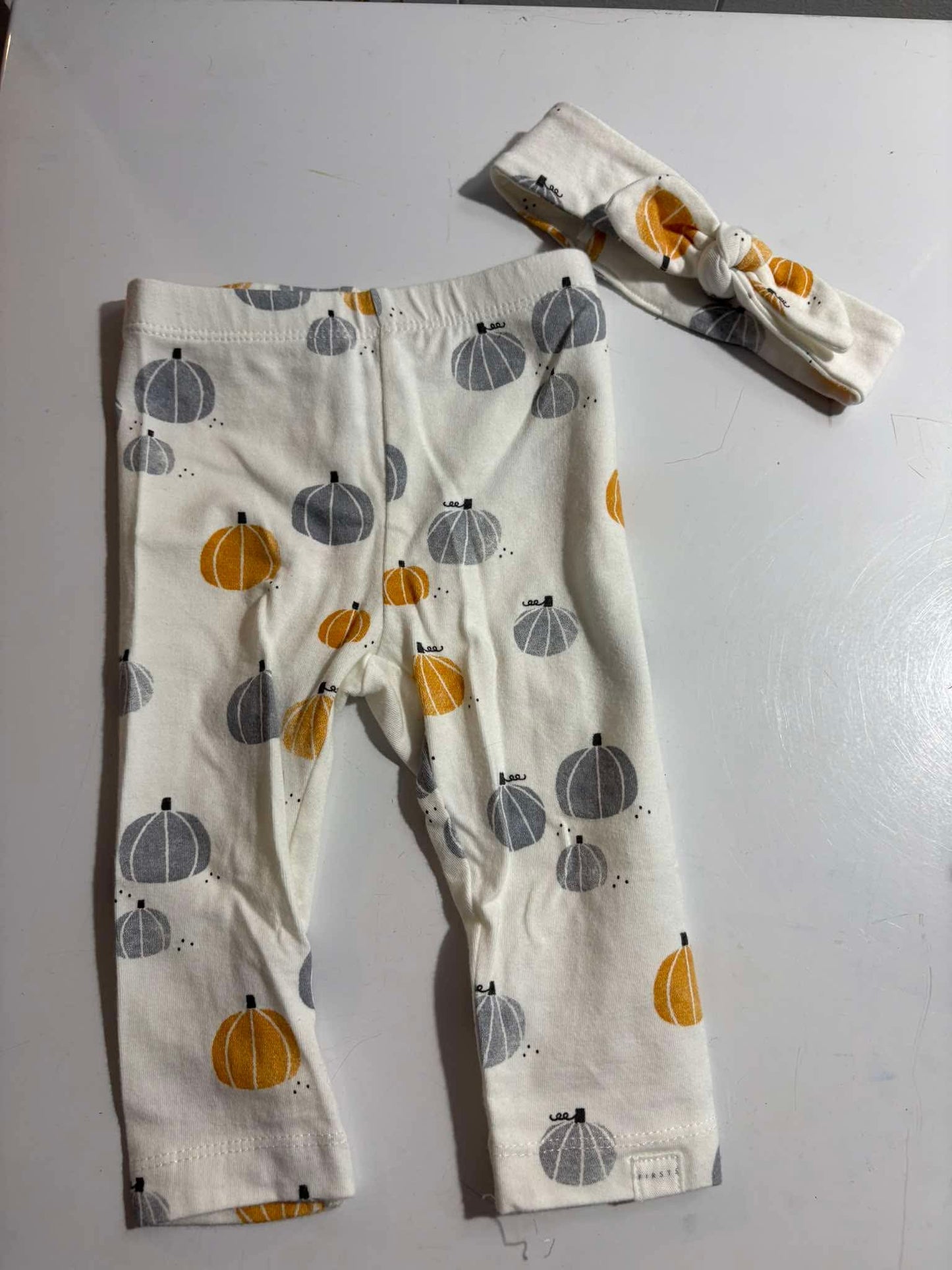 ensemble petit lem pantalon et bandeau 6 mois