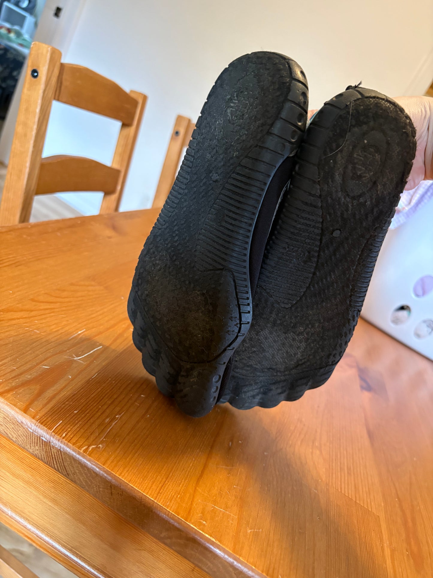 Soulier d’eau adulte taille 6