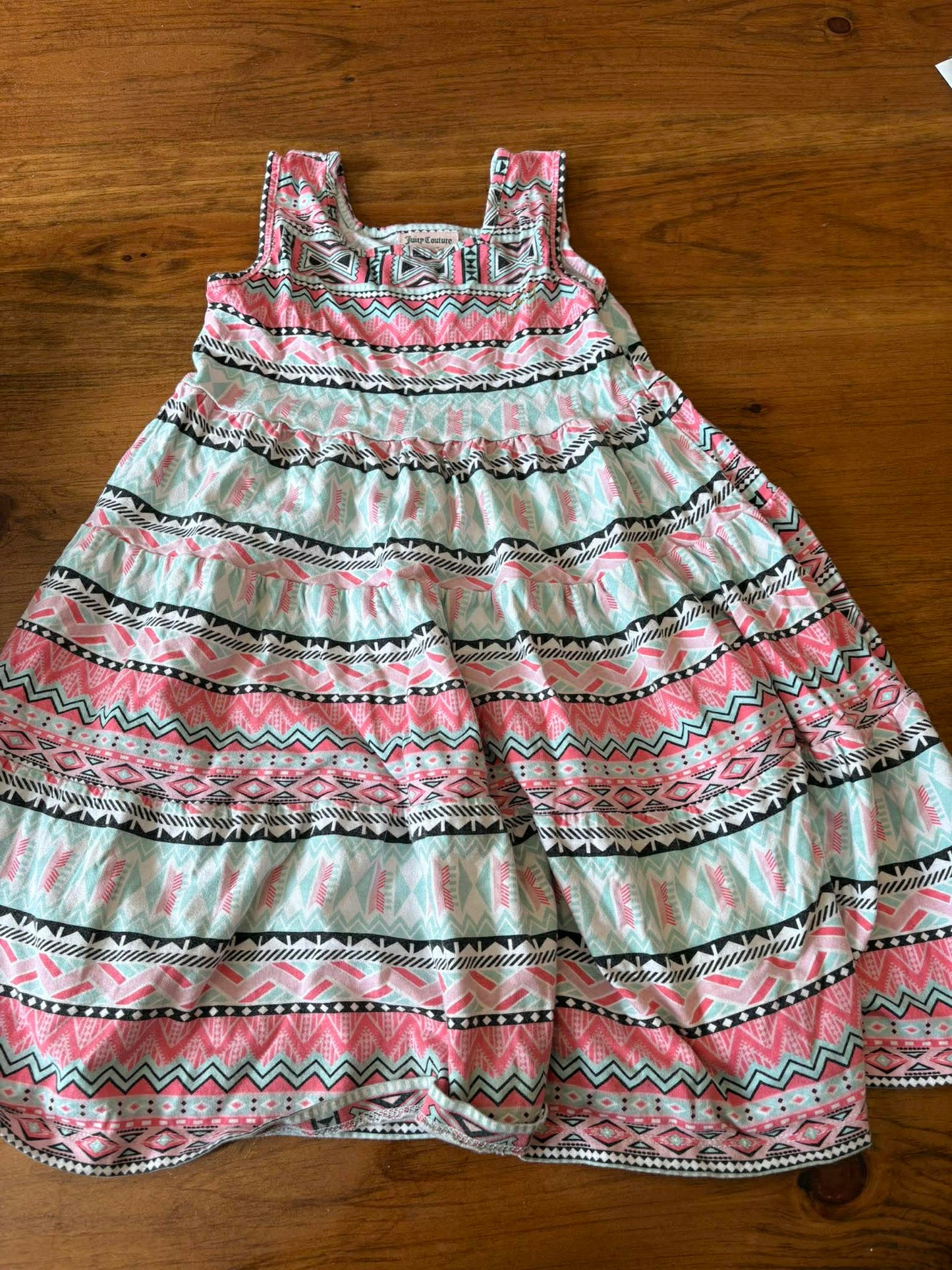 Robe juicy couture 7-8 ans