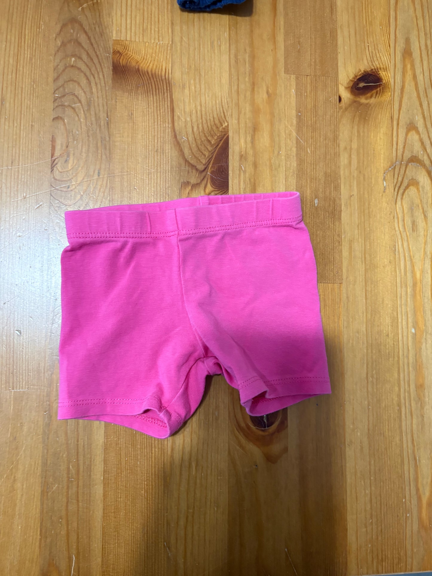 Short place 6-9 mois