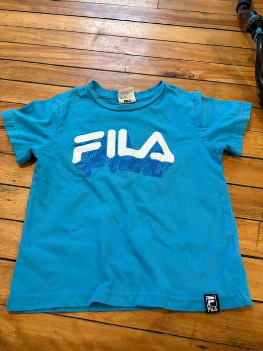 Chandail fila 5T imparfait*