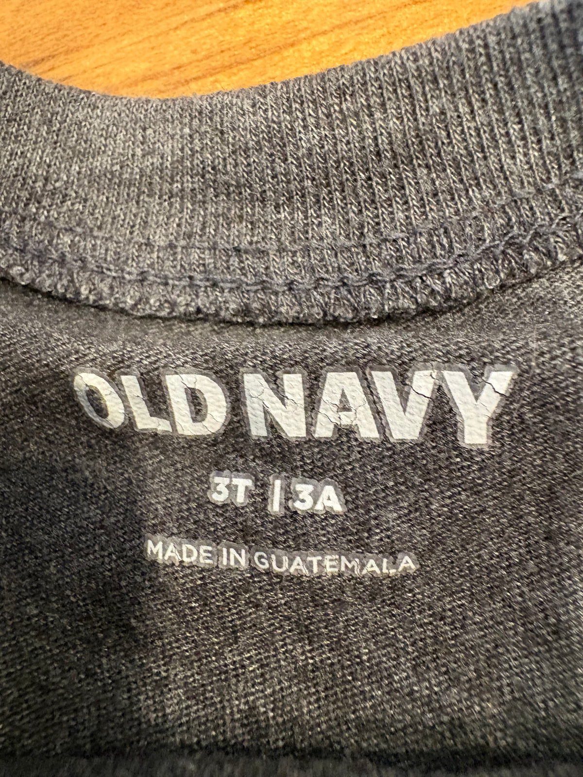 Chandail Old navy 3T (cmb)