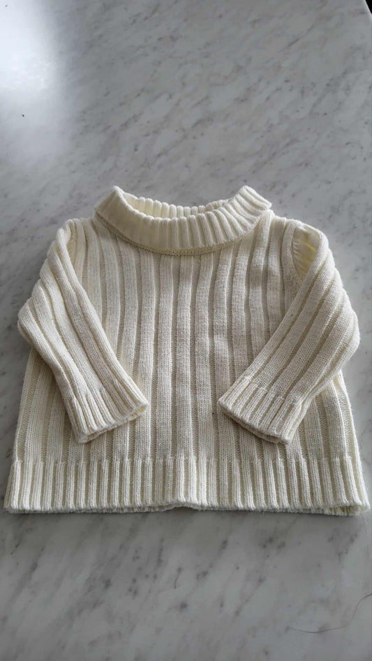 Pull 9-12 mois (internet) état neuf