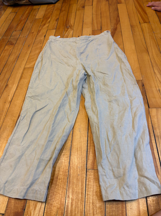 Pantalon grandeur 4 femme