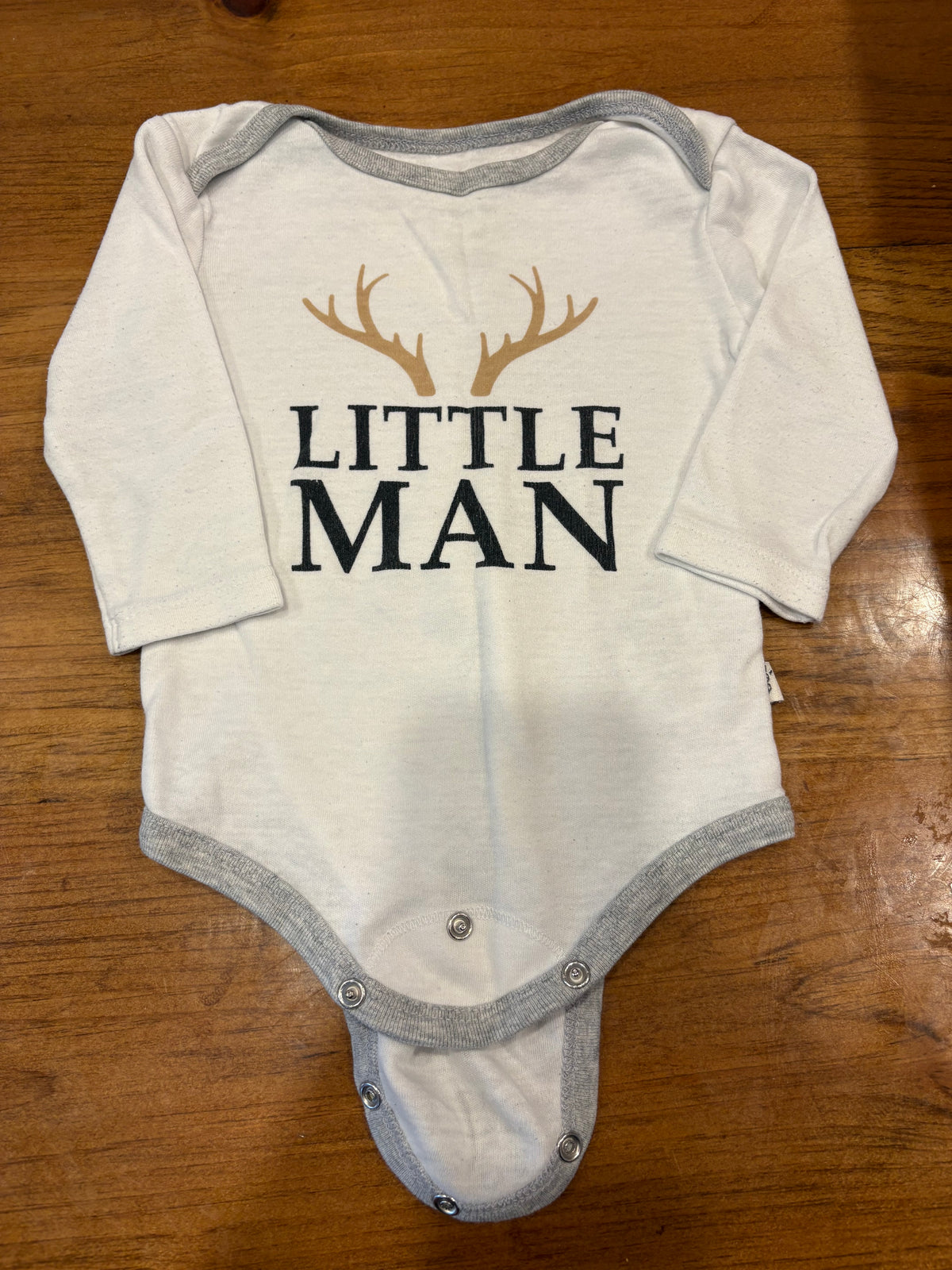 Cache couche newborn (cmb)