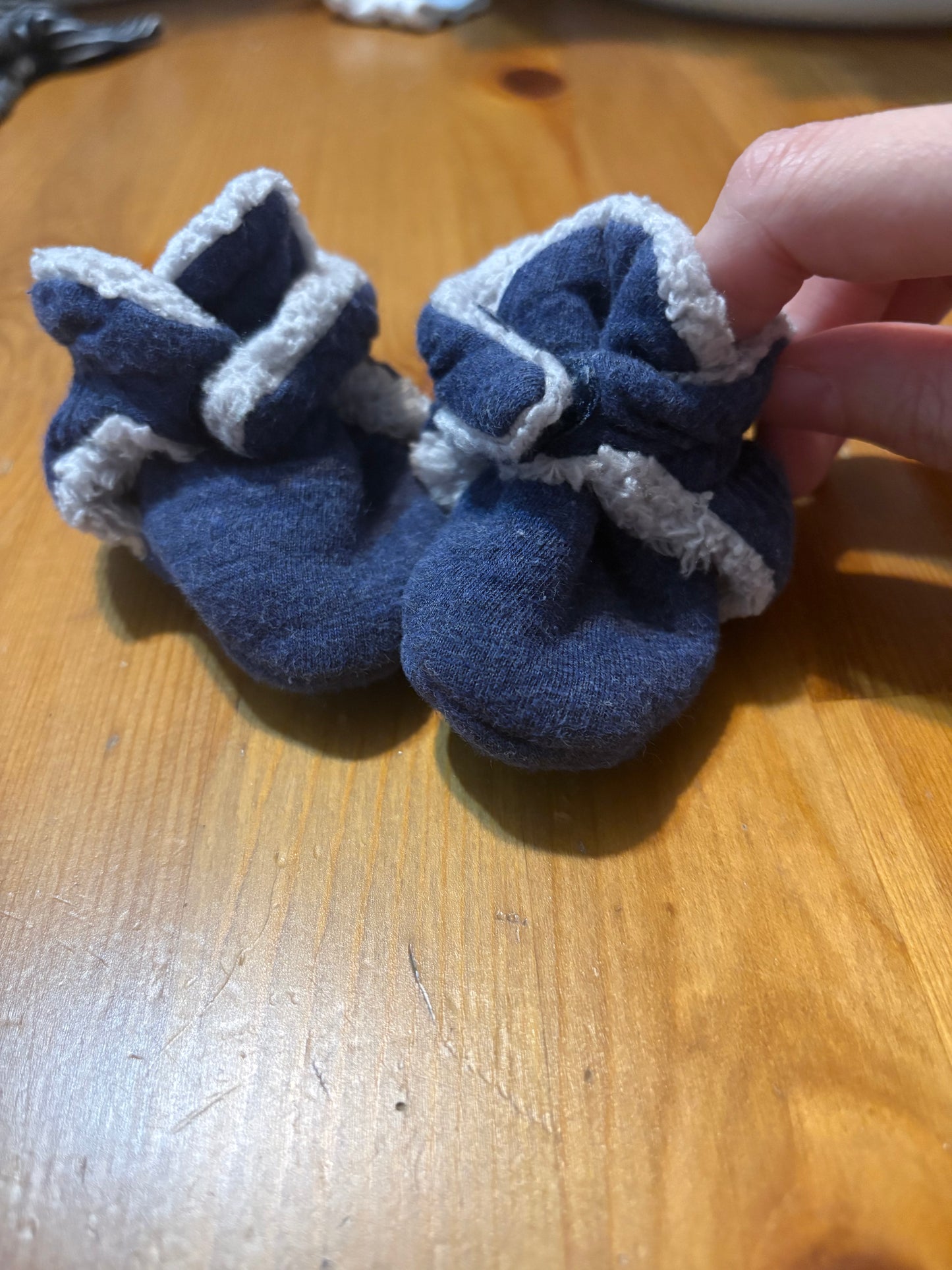 Pantouffle carter’s nouveau-née