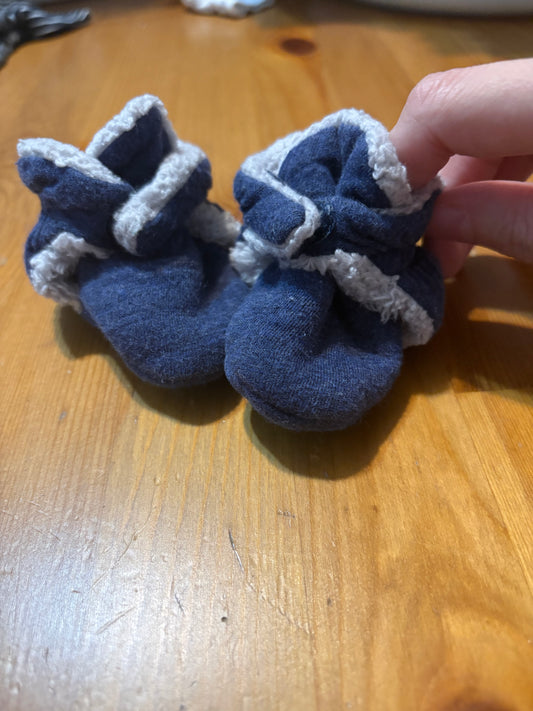 Pantouffle carter’s nouveau-née