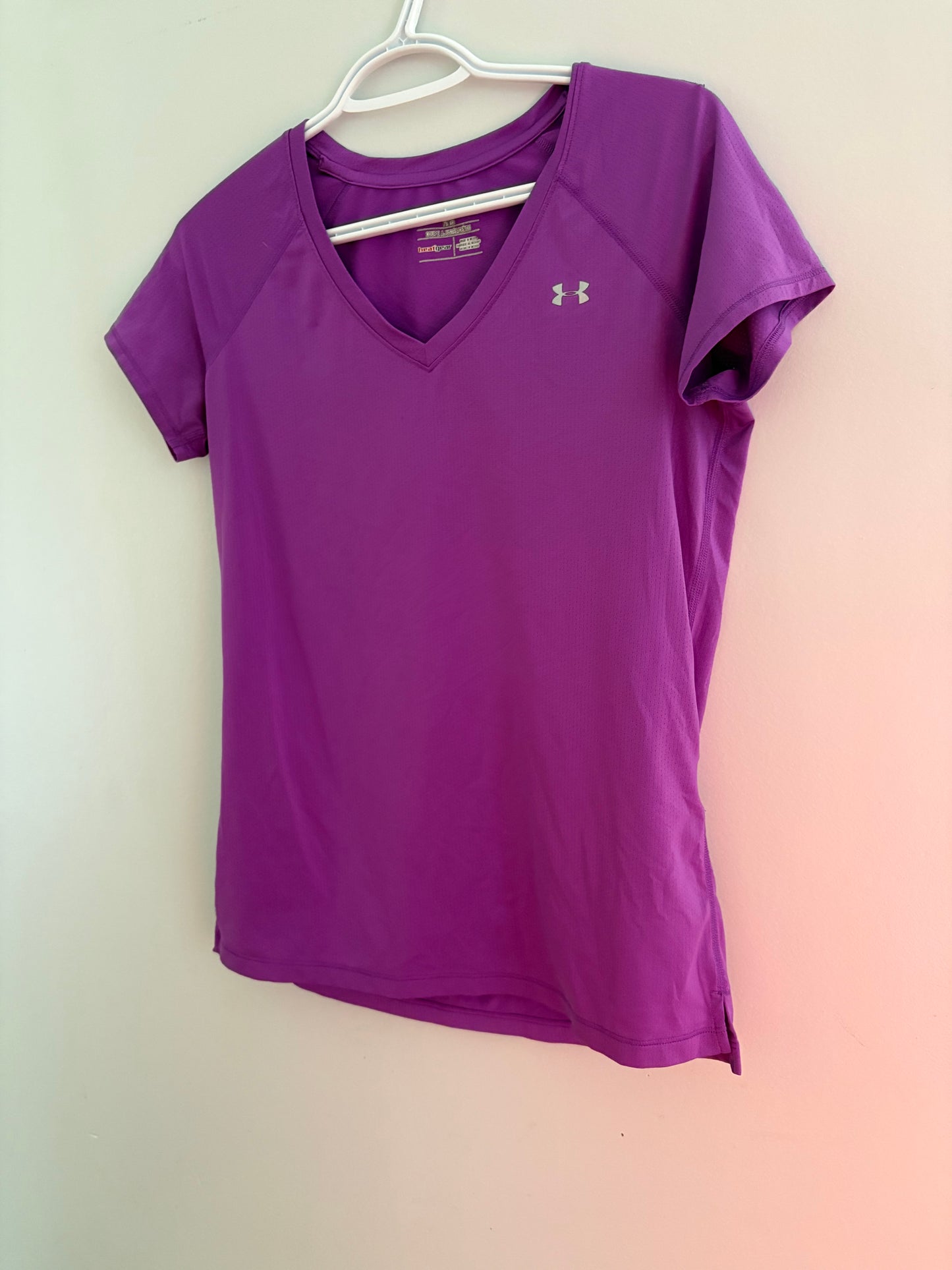 Chandail sport under armour small (cmb)