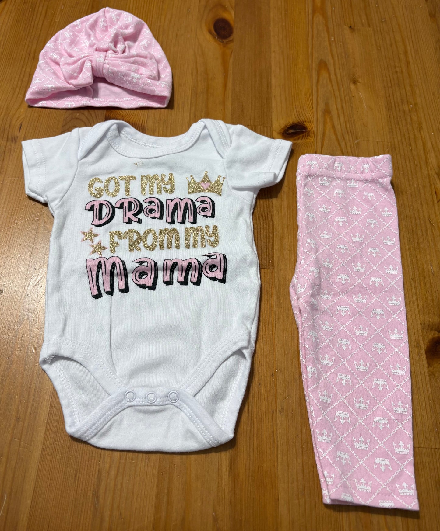 Ensemble 3 mrx contact 0-3 mois 2/ 10$ (rabais automatique)