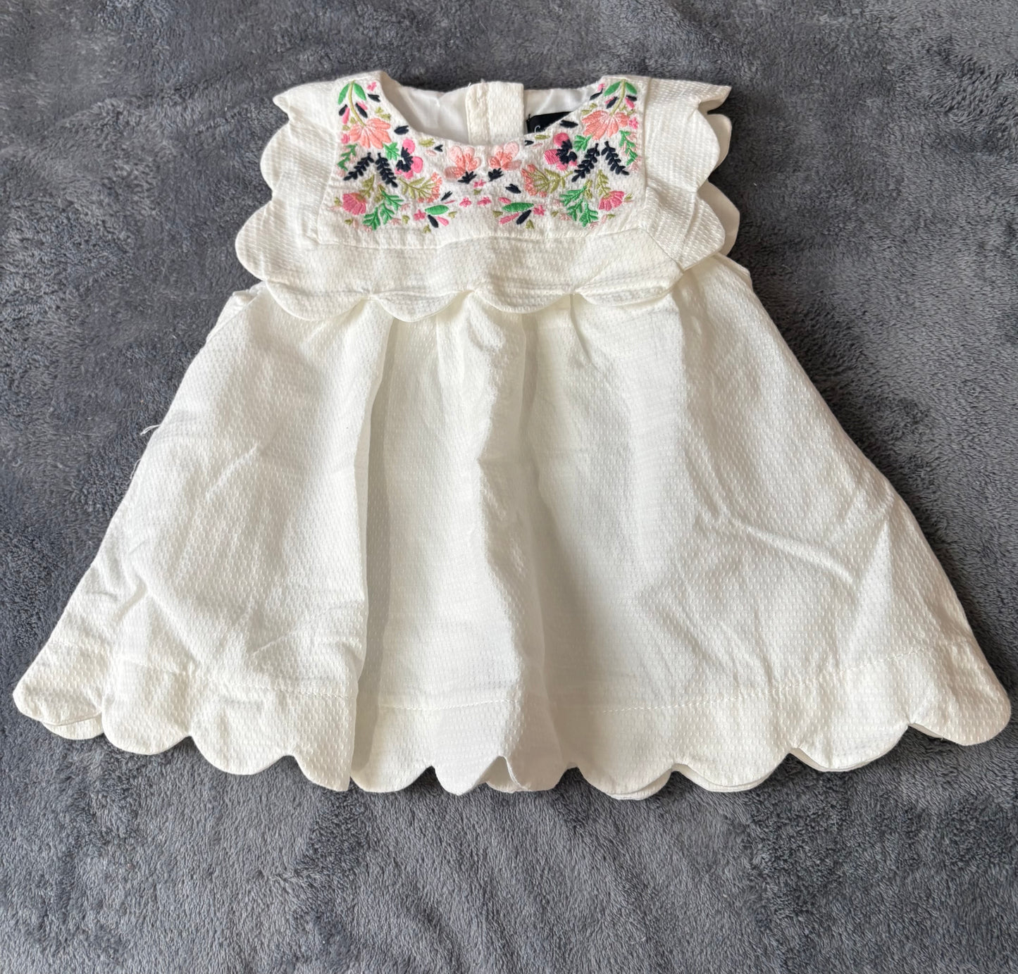 Robe 3-6 mois