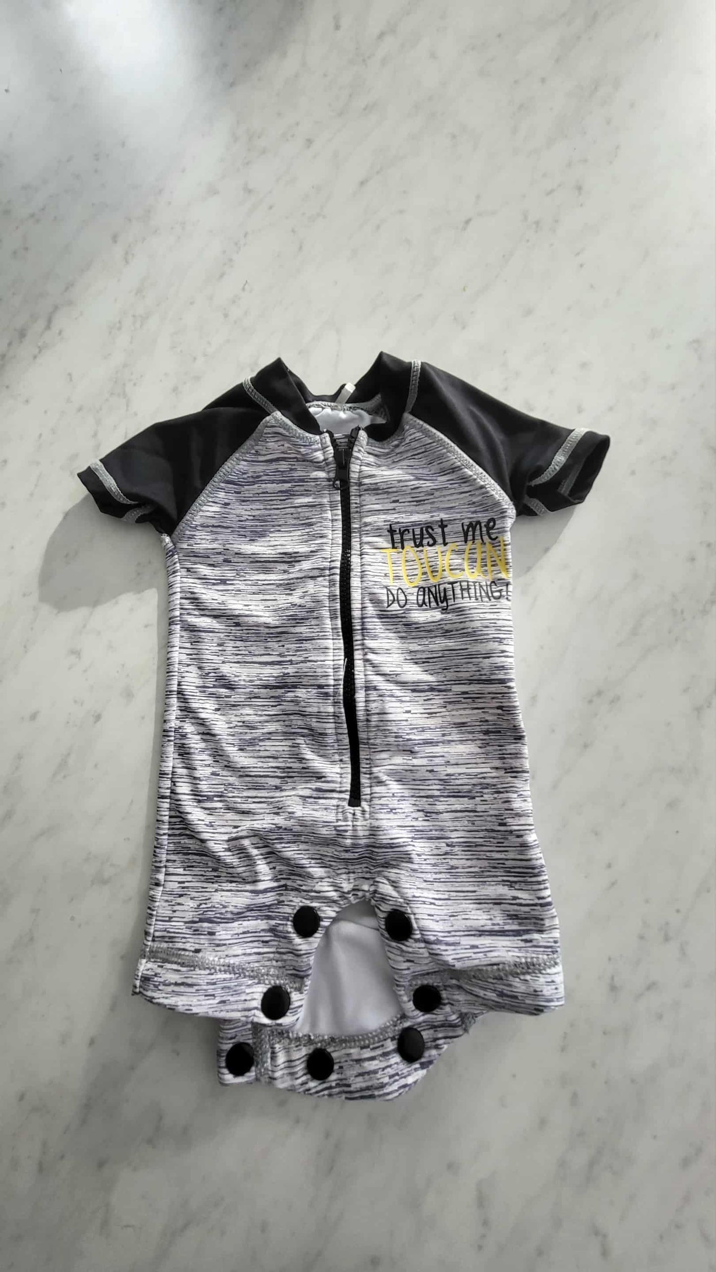 Costume de bain tag 3 mois