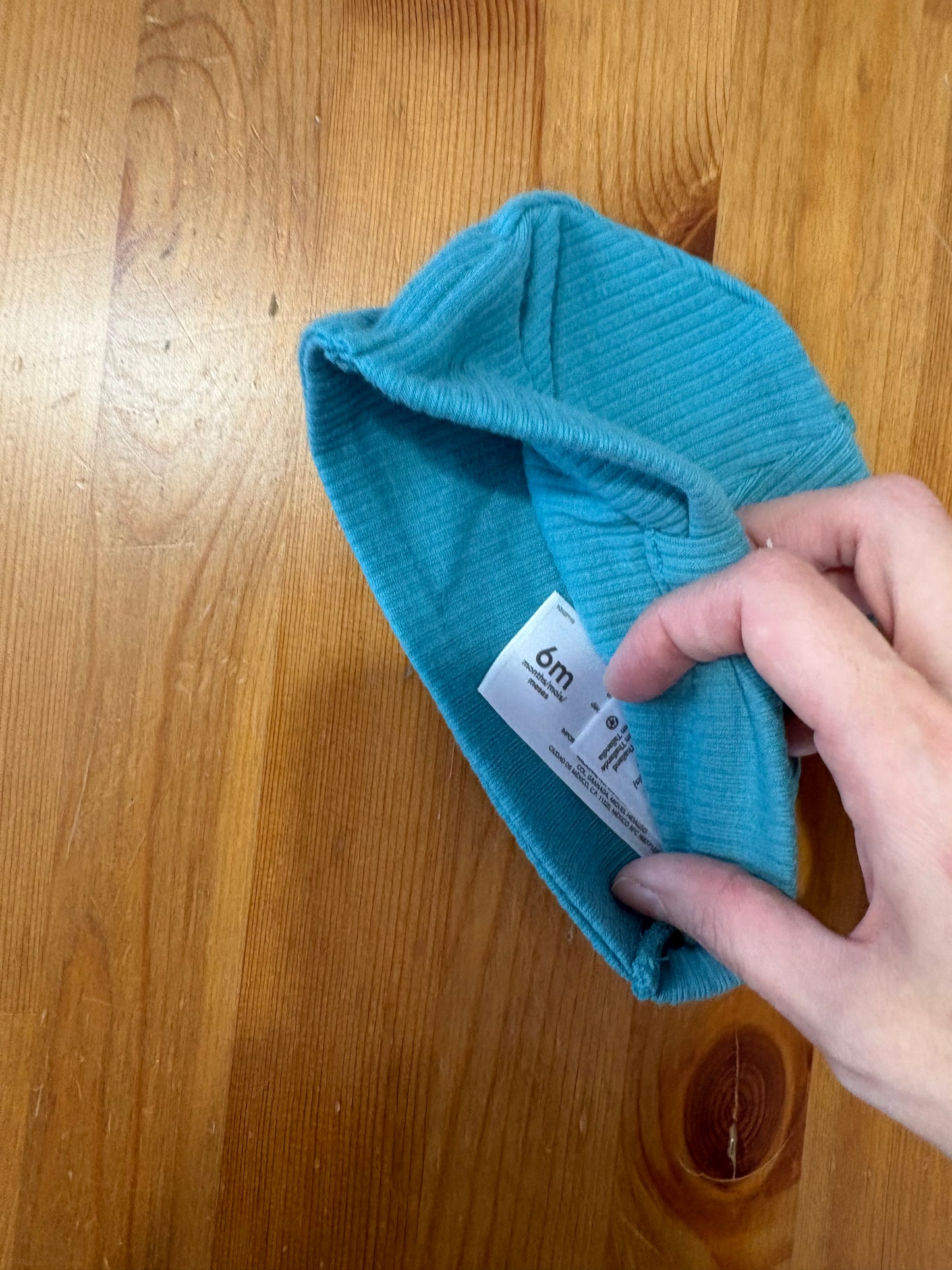 Bonnet neuf carter’s 6 mois