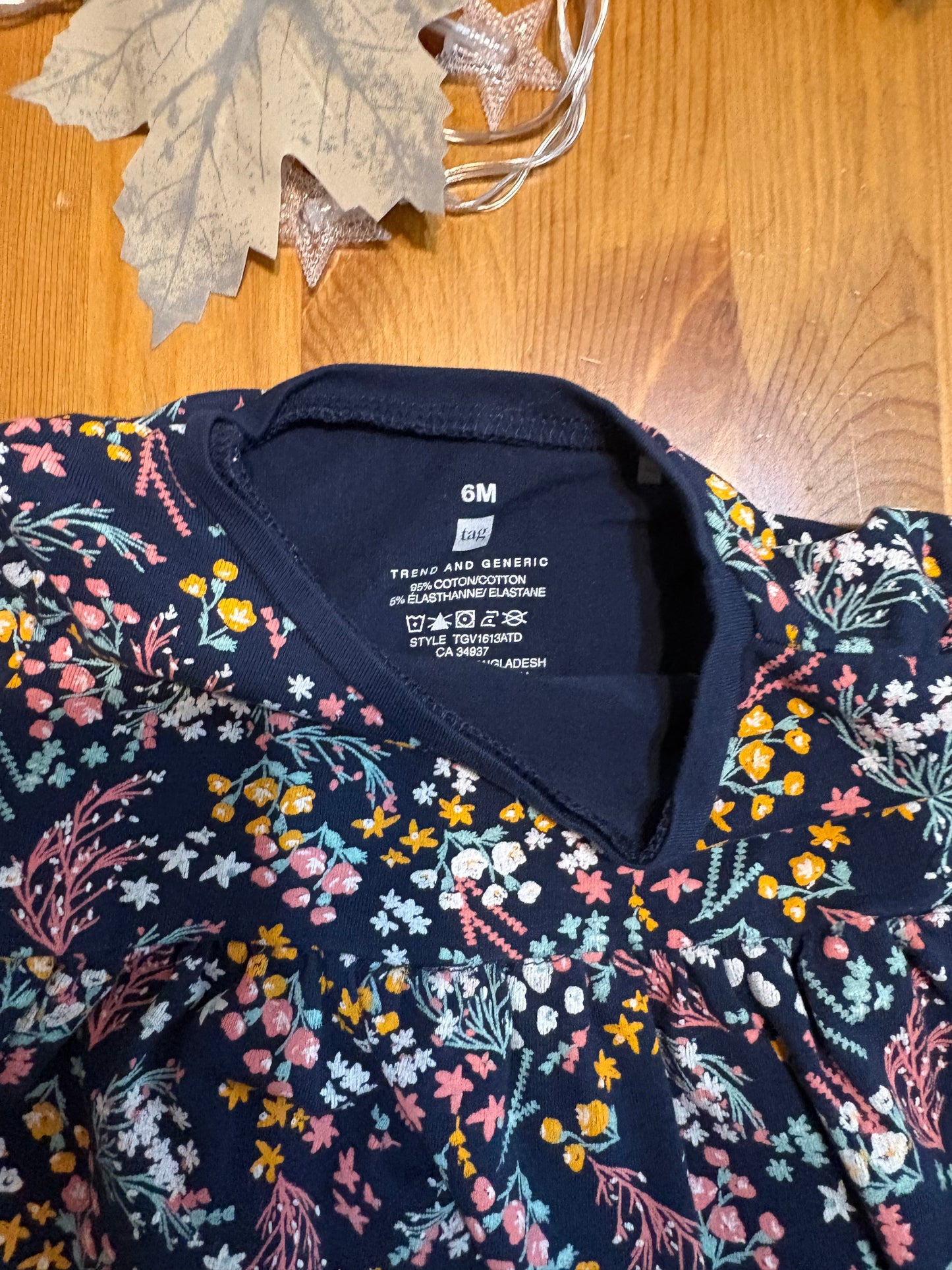 Gilet tag 6 mois état neuf