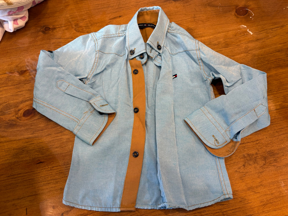 Chemise tommy hilfiger 2T (cmb)