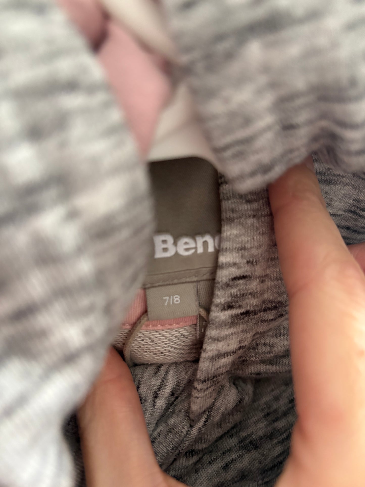 Coton ouatté bench neuf 7/8 ans