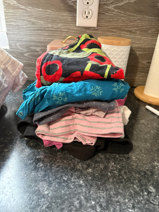 Lot de robe de marque 12-24 mois 8 robes environ