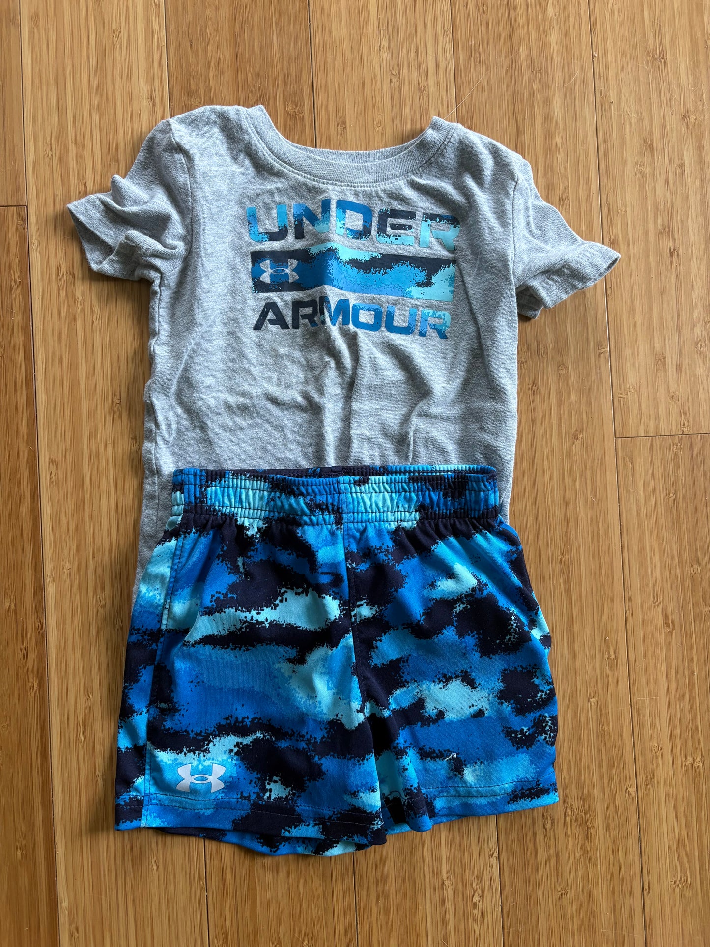 Ensemble under armour 18 mois (cmb)