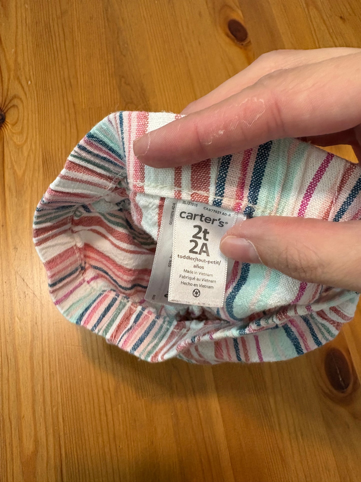 Short carter’s 2T