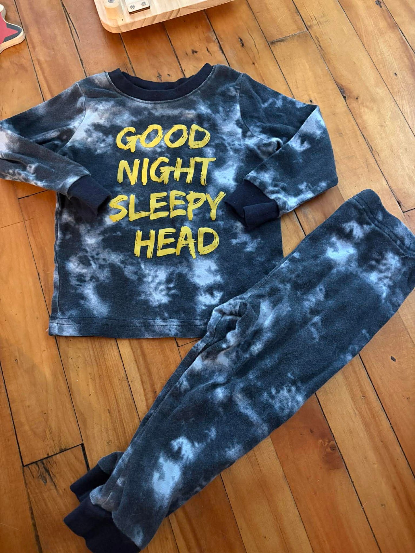 Pyjama george 18-24 mois (cmb)