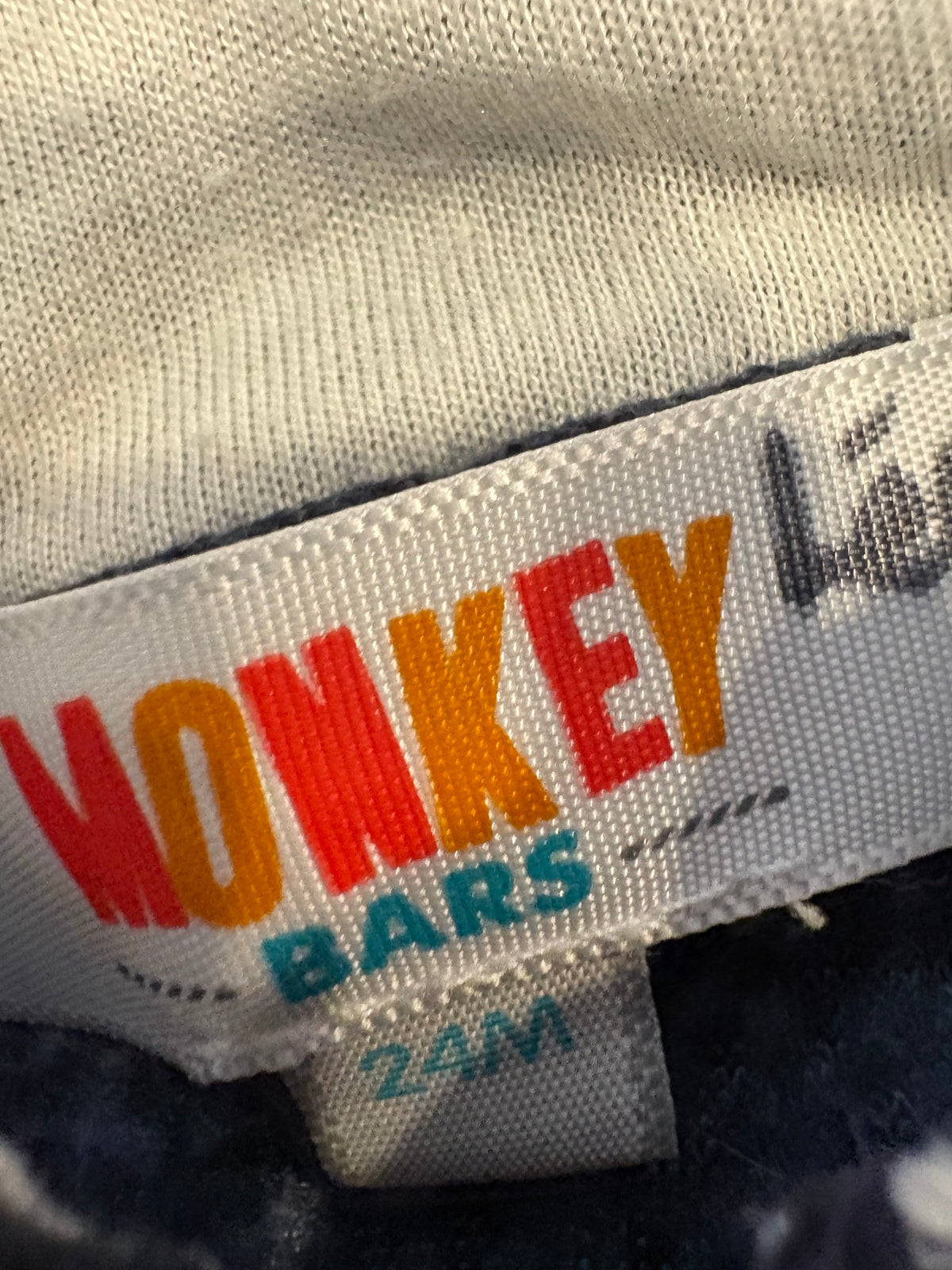 Hoodie monkey bars 24 mois (cmb)