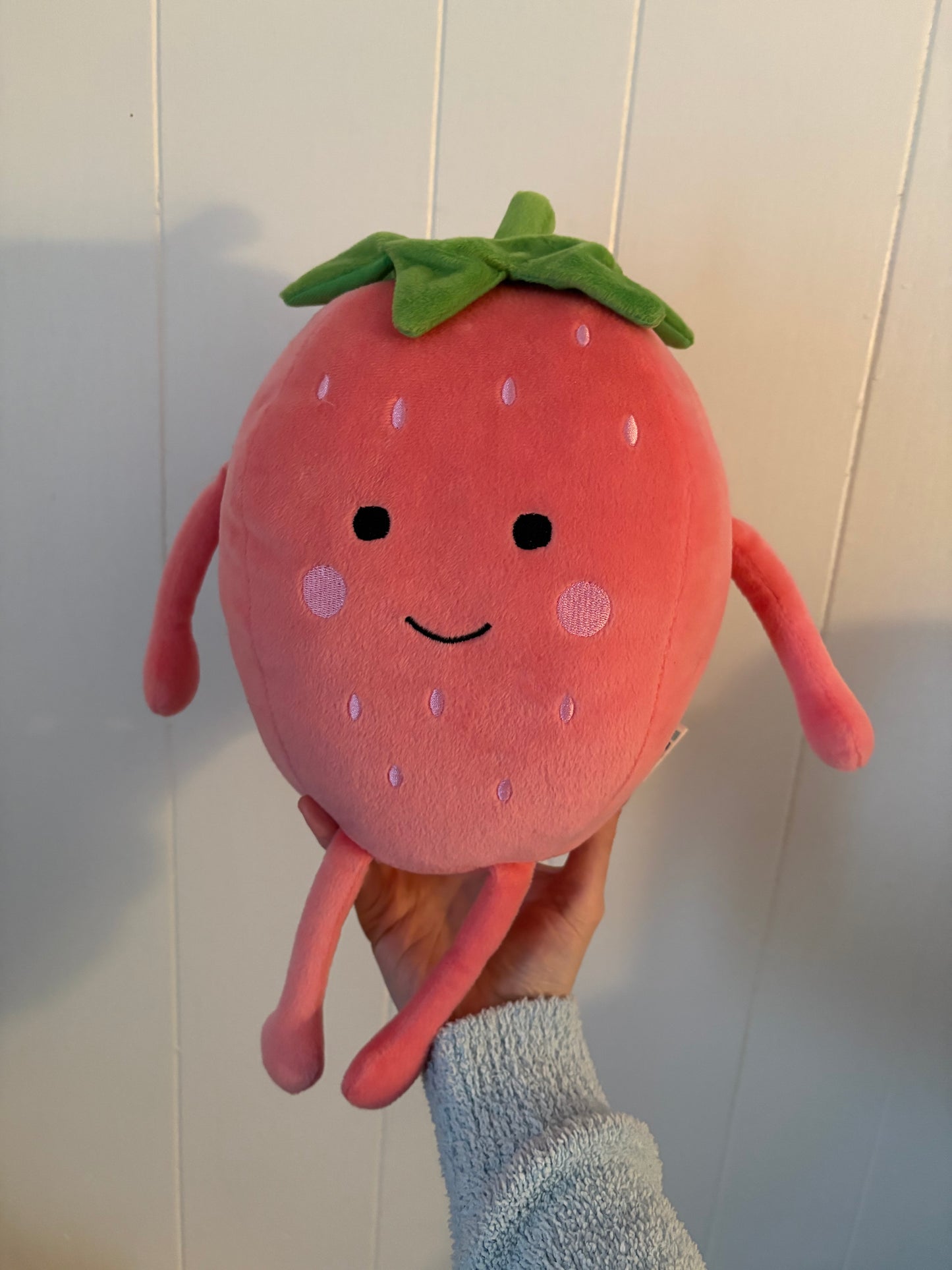 Coussin chambre d’enfant 🩷🍓