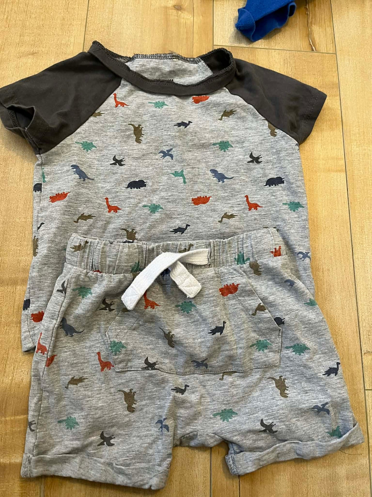 Ensemble tag 18 mois
