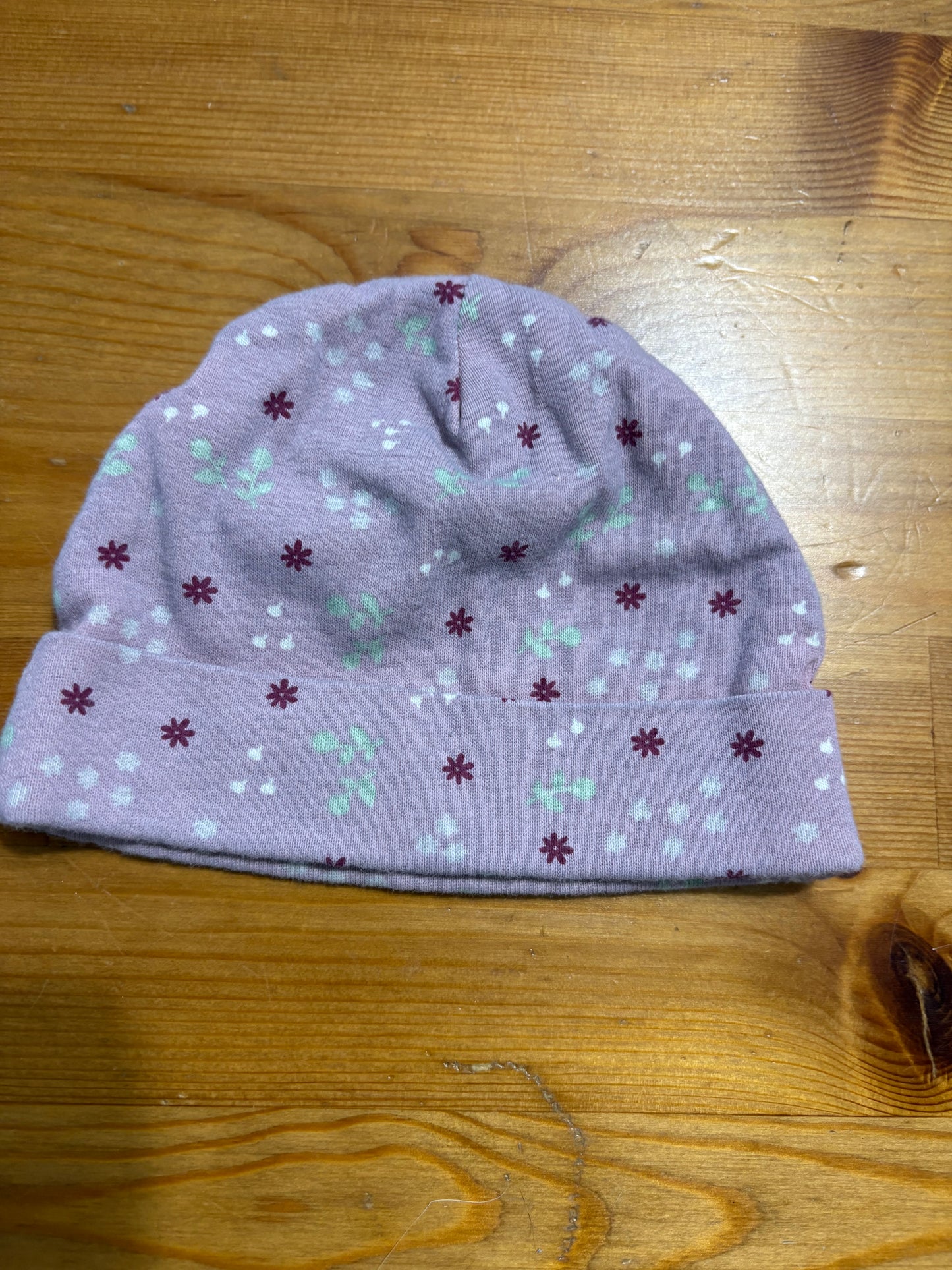 Bonnet gerber 3-6 mois fait petit