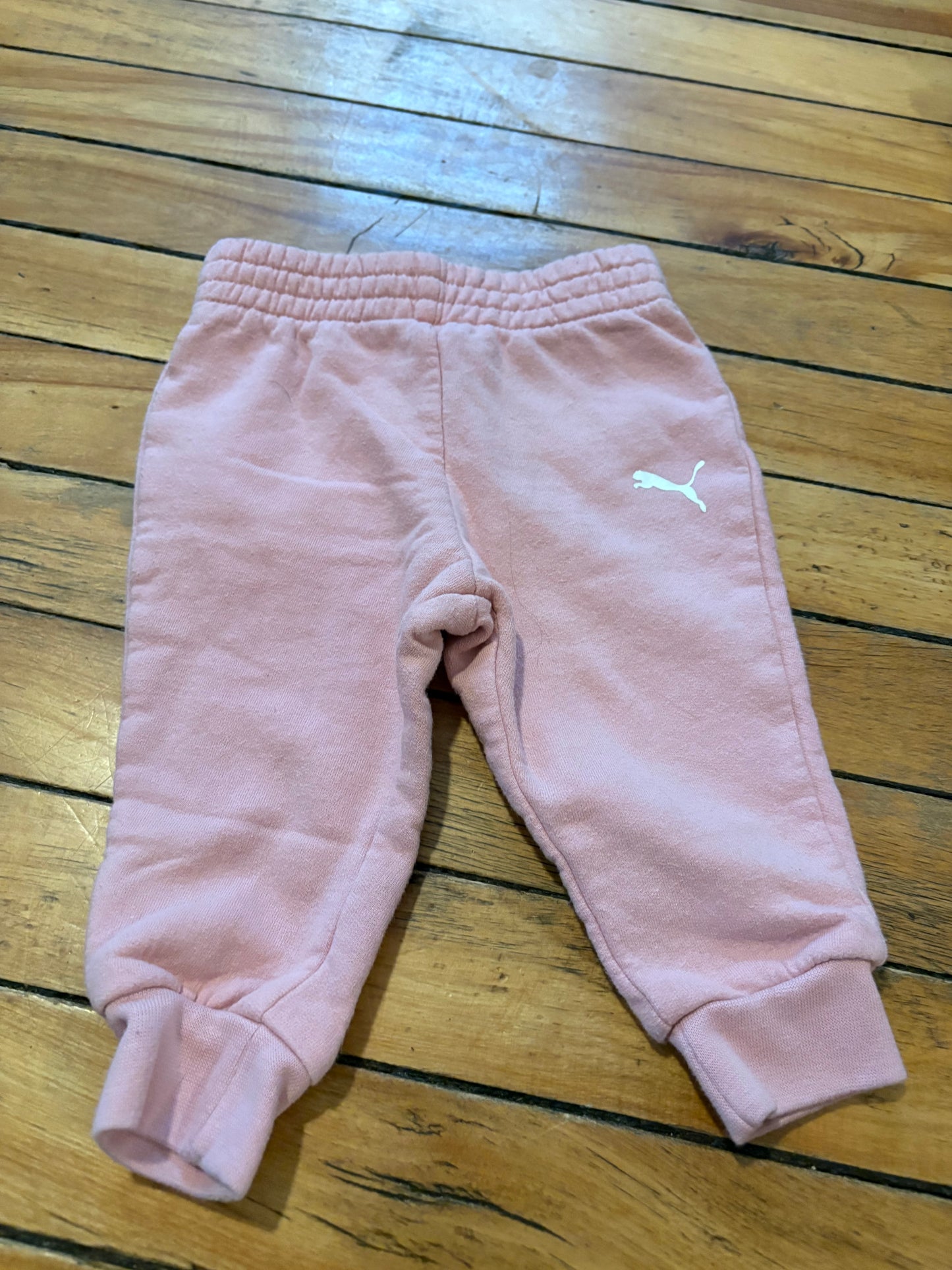 Pantalon puma 3-6 mois