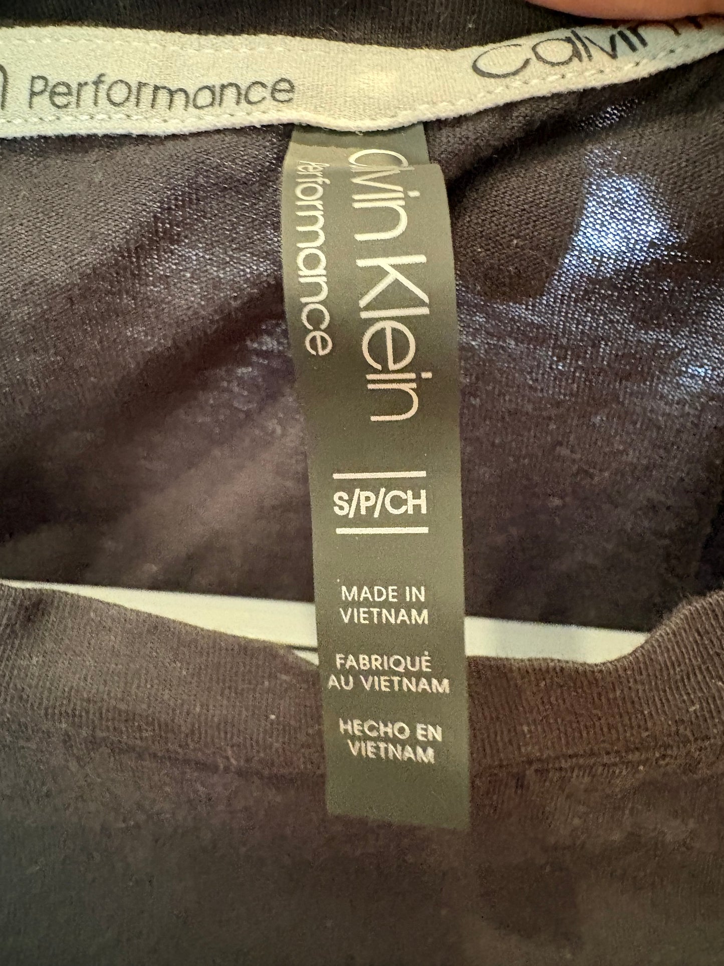 Haut Calvin Klein Small femme ou Xs ado (cmb)