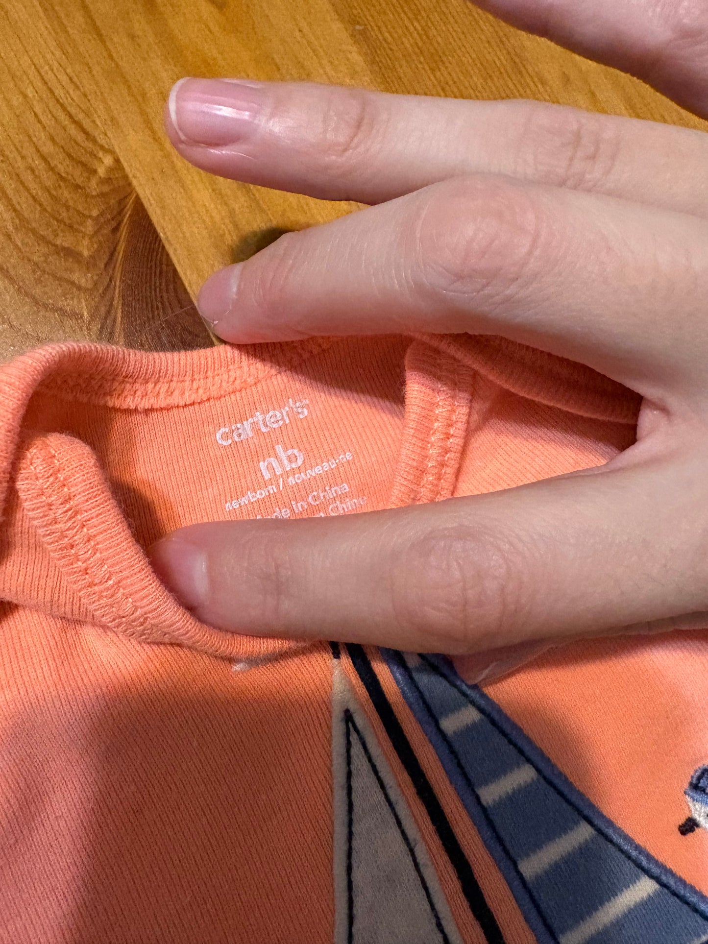 T-shirt carter’s nb