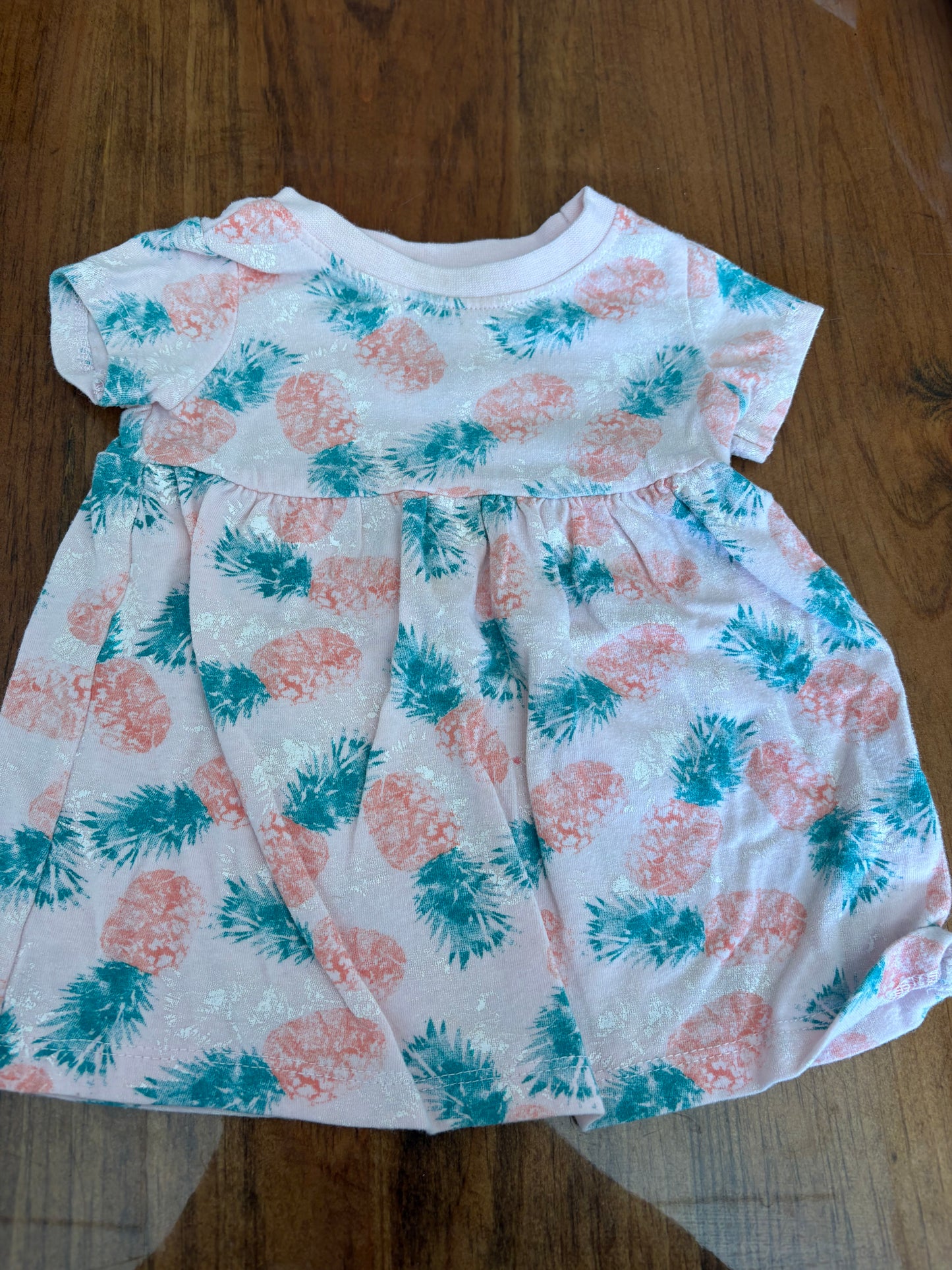 Chandail / robe 6 mois tag (cmb)