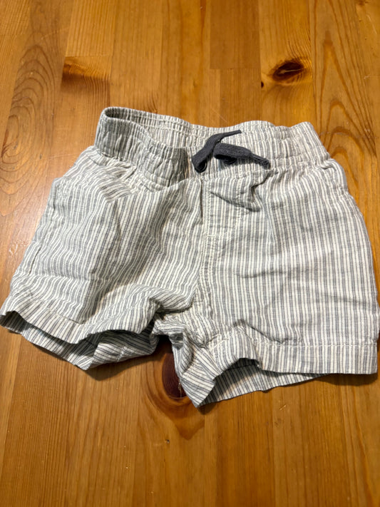 Short george 3-6 mois