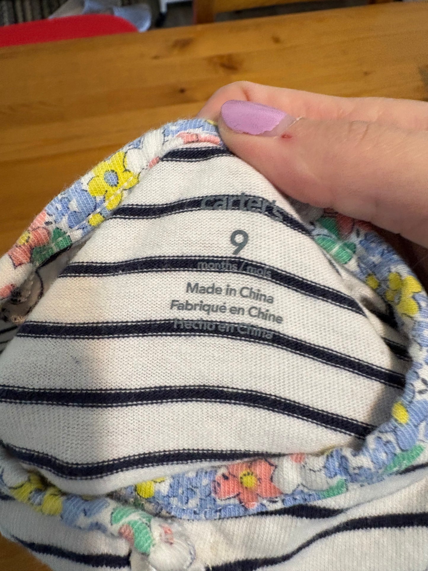 Une pièce carter’s 9 mois