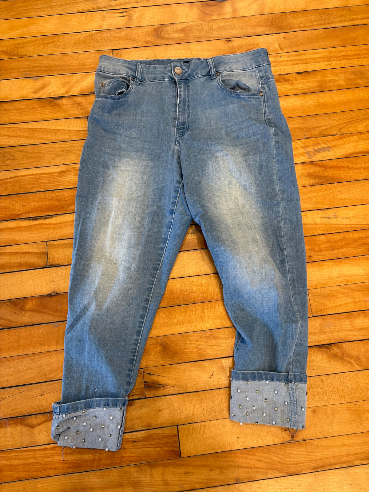 Jeans femme grandeur 31 (cmb)