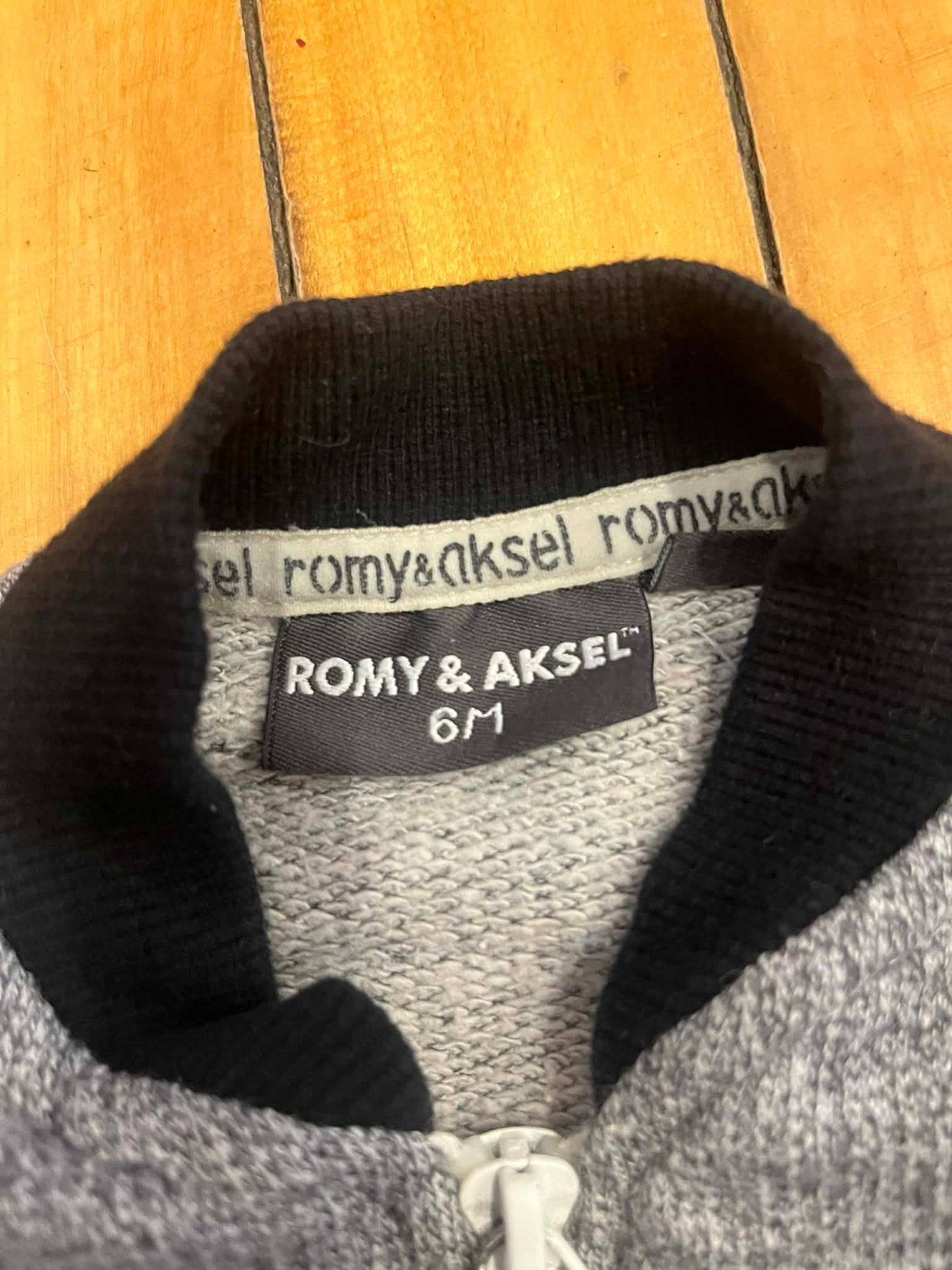 Veste romy et askel 6 mois