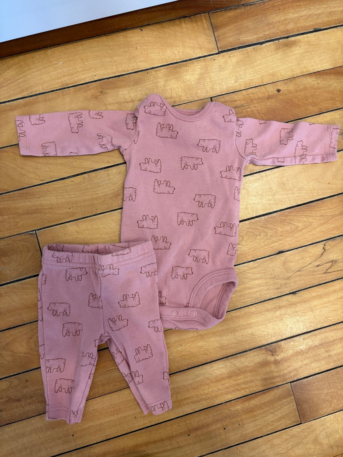Ensemble carter's newborn (cmb)