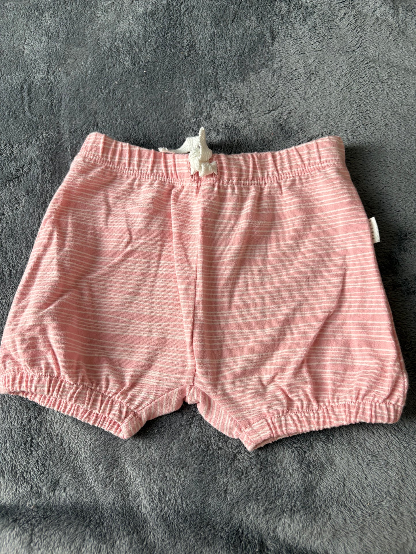 Short petit lem nouveau-née état neuf
