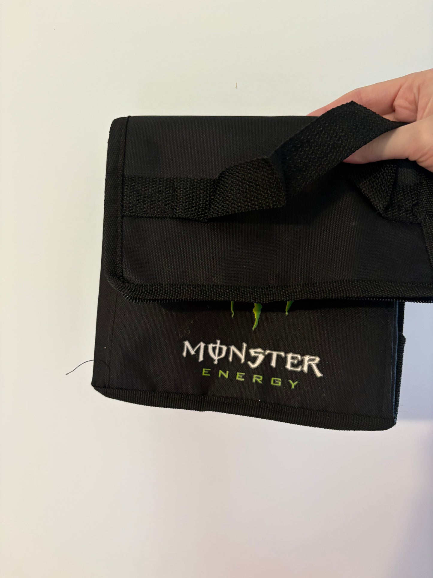 Petite glacière monster