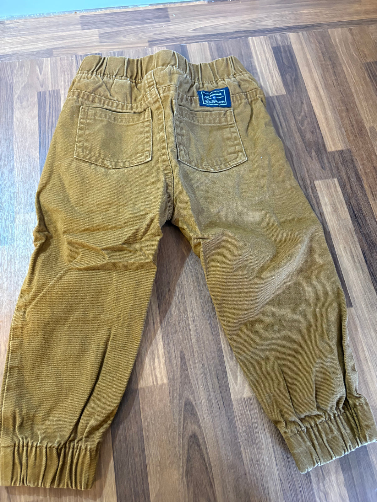 Pantalon benSherman 18 mois (cmb)