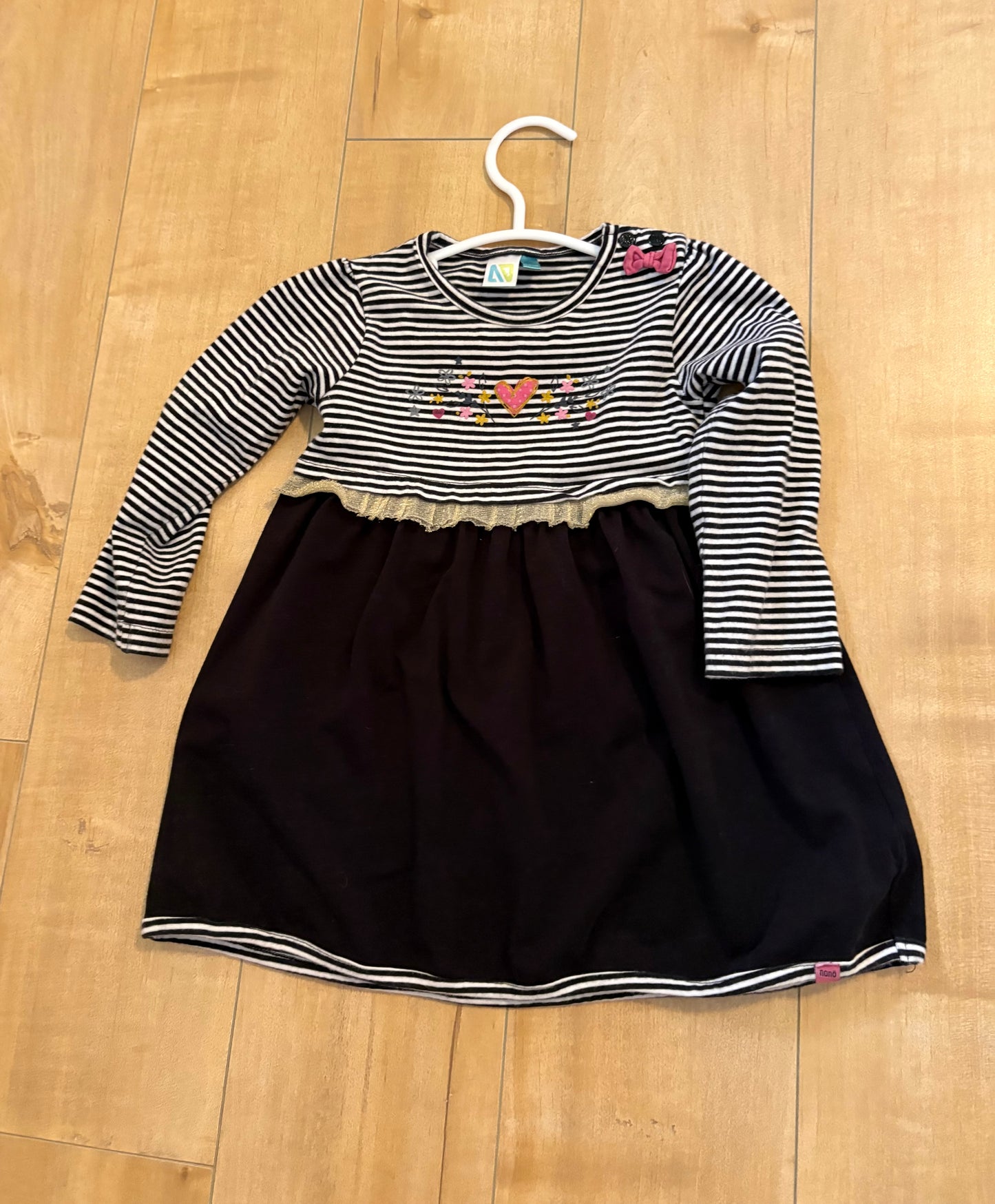 Robe nanö 12 mois