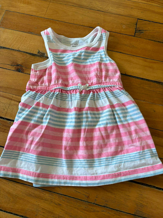 Robe carter’s 9 mois