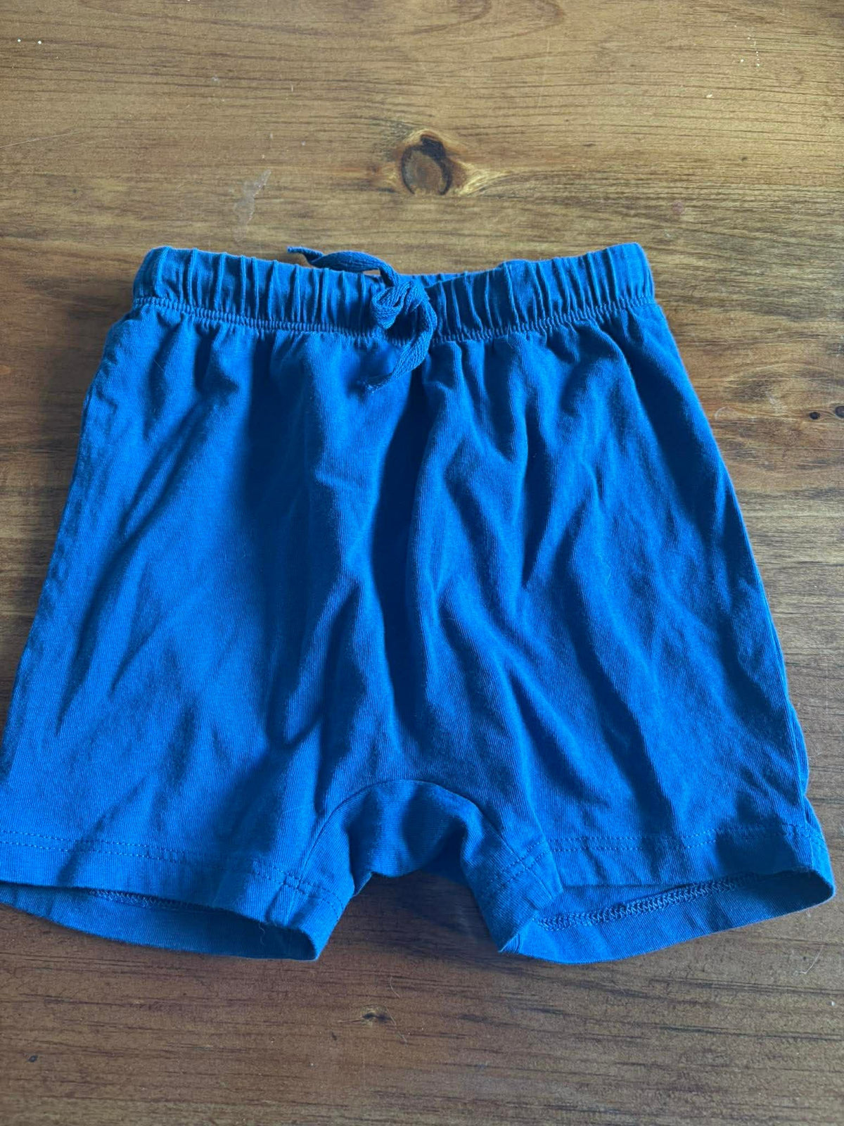 Short h&m 12-18 mois (cmb)