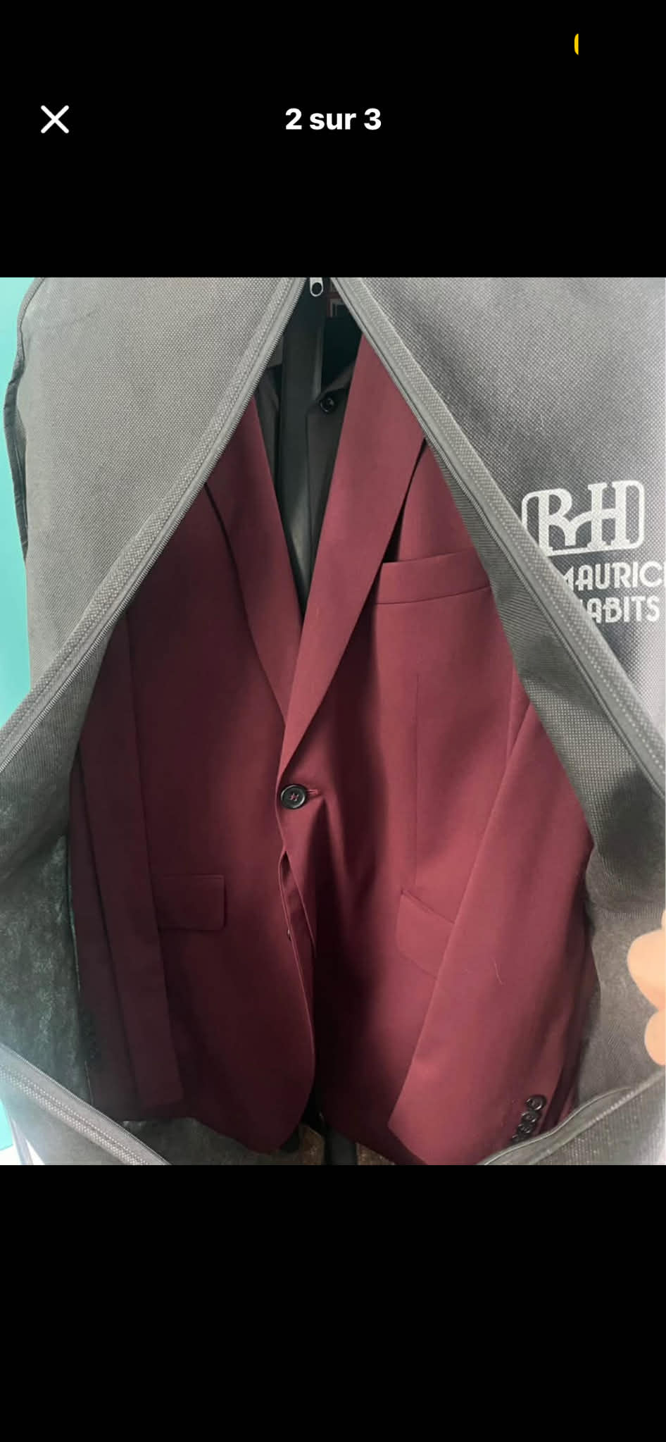 Magnifique habit valeur de 550$ taille 36