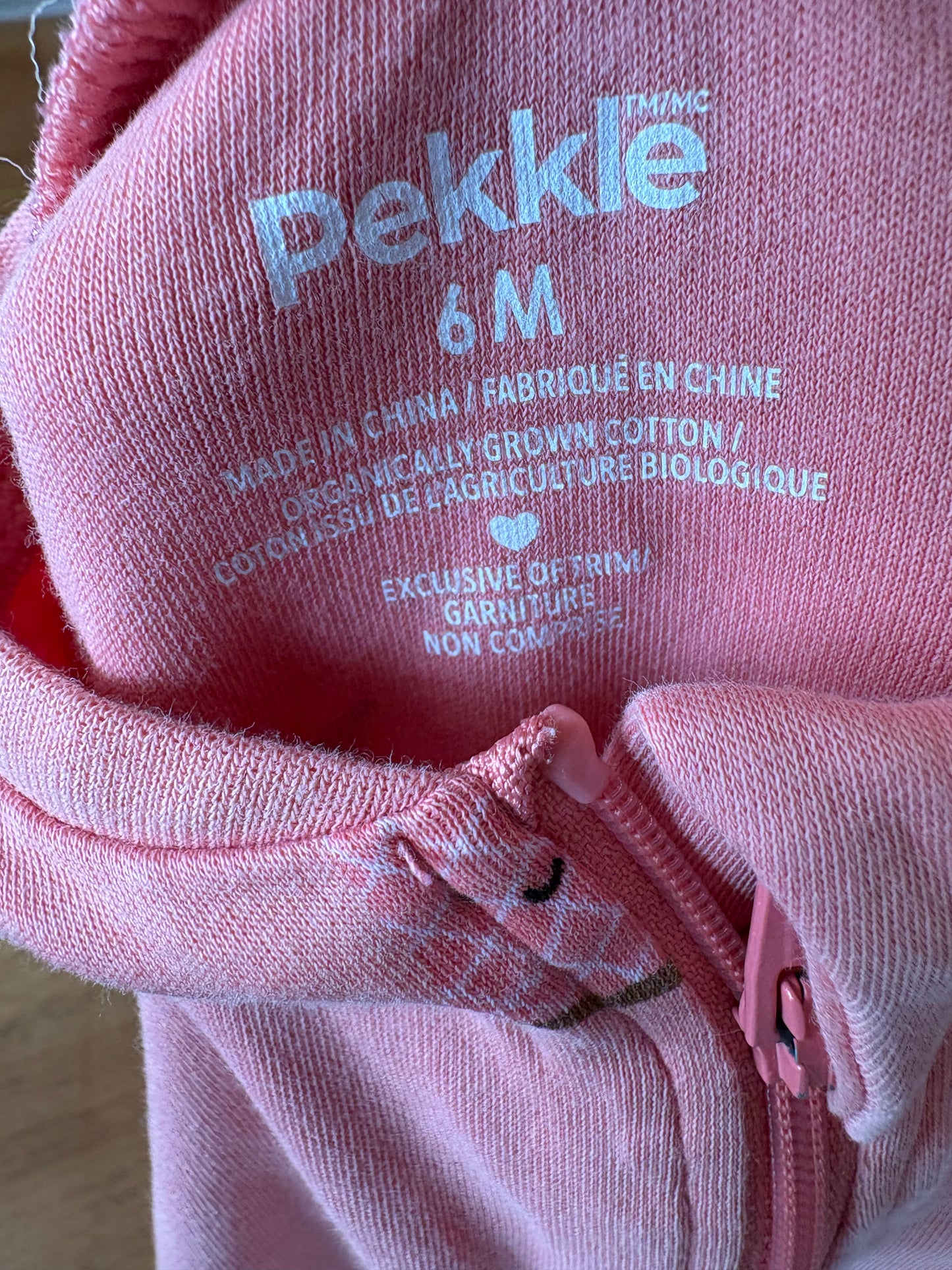 Pekkle 6 mois *imparfait* (cmb)