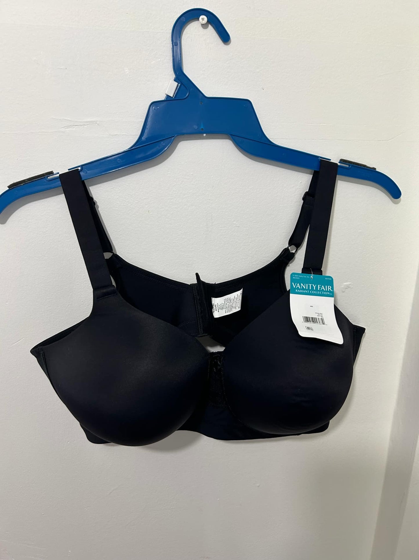 Soutien gorge neuf avec étiquette valeur 26.95$ chez walmart