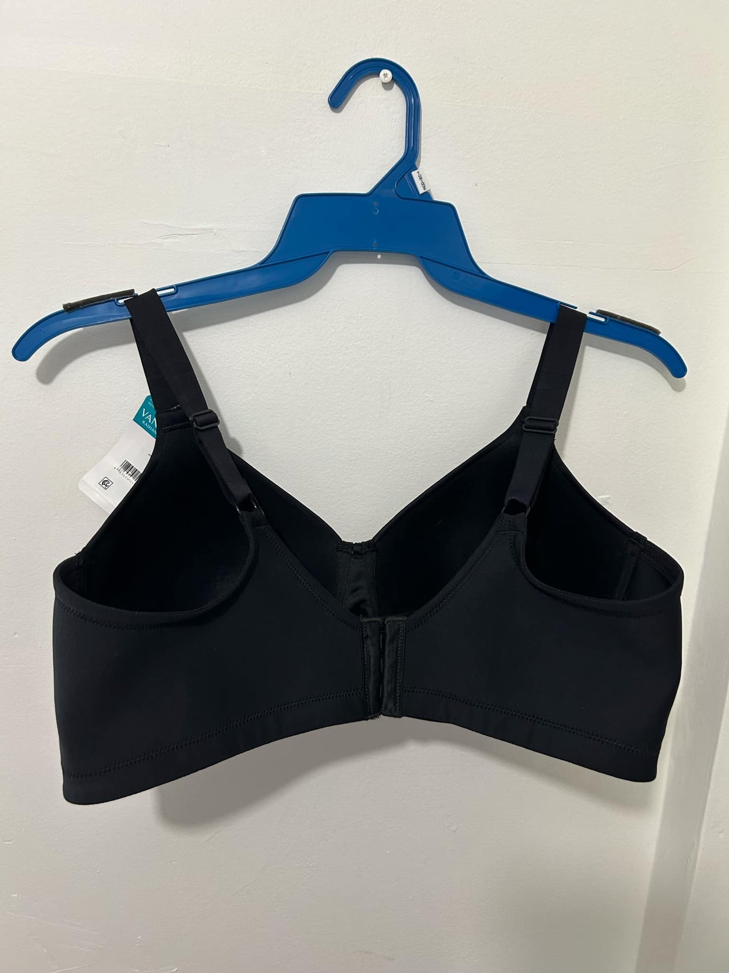 Soutien gorge neuf avec étiquette valeur 26.95$ chez walmart