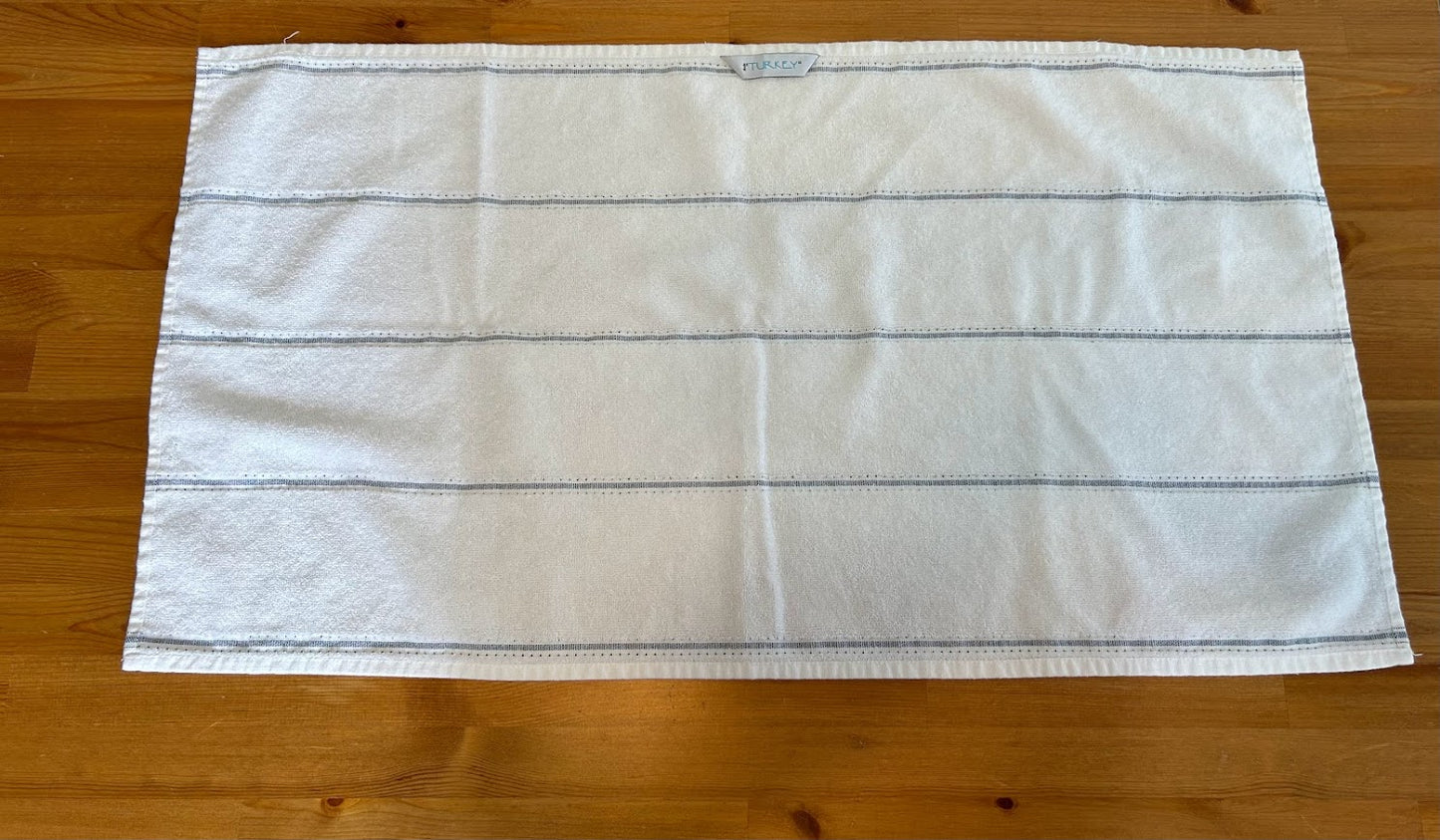 Serviette pour les mains homesense  neuf sans étiquette *